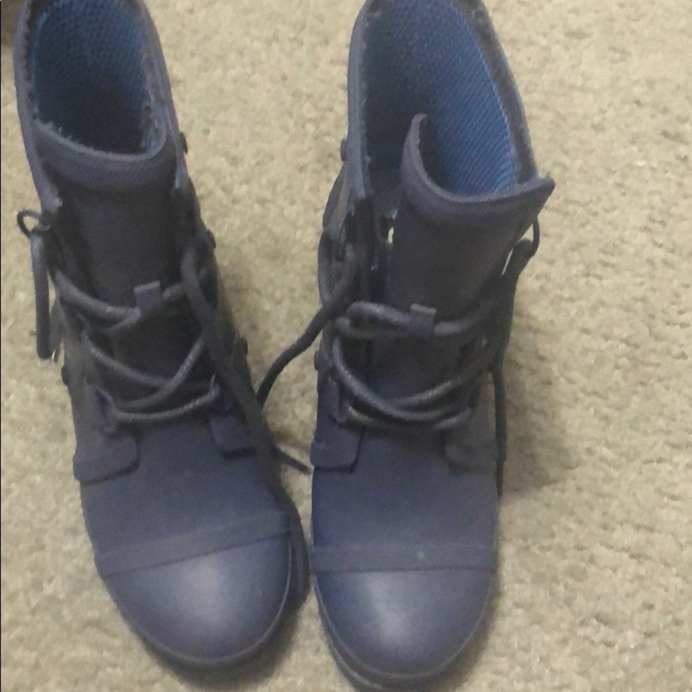 Rain boots